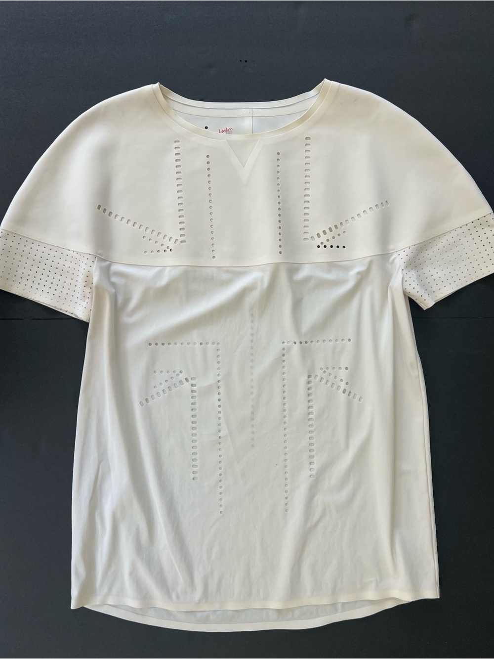 Sweaty Betty Two-Toned Ivory Union Jack Top